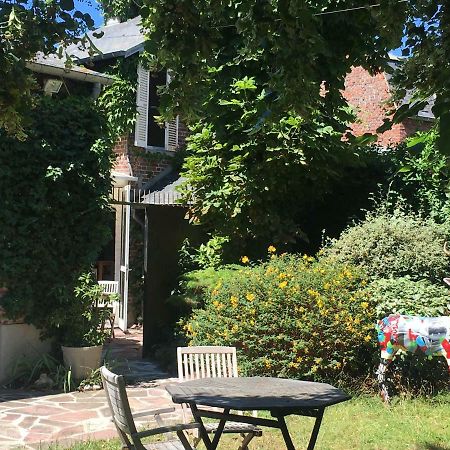 La Boheme Villa โดวีลล์ ภายนอก รูปภาพ