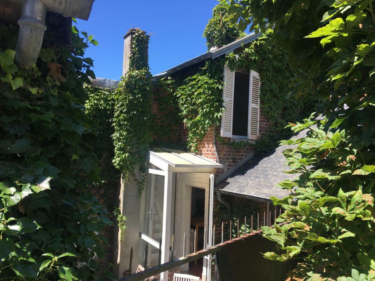 La Boheme Villa โดวีลล์ ภายนอก รูปภาพ